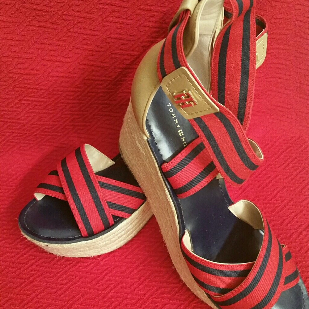 Tommy Wedge sandals